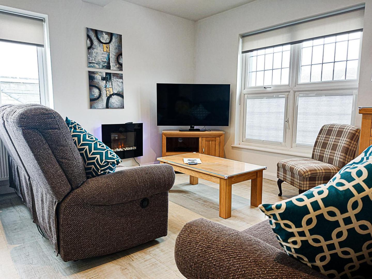 เมดโดว์ วิว อพาร์ตเมนต์ Apartment นิวคีย์ ภายนอก รูปภาพ