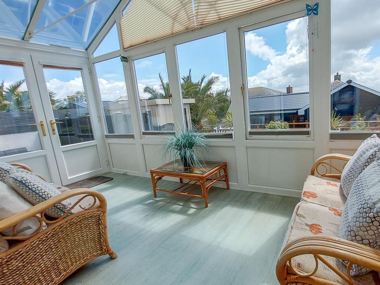 เมดโดว์ วิว อพาร์ตเมนต์ Apartment นิวคีย์ ภายนอก รูปภาพ