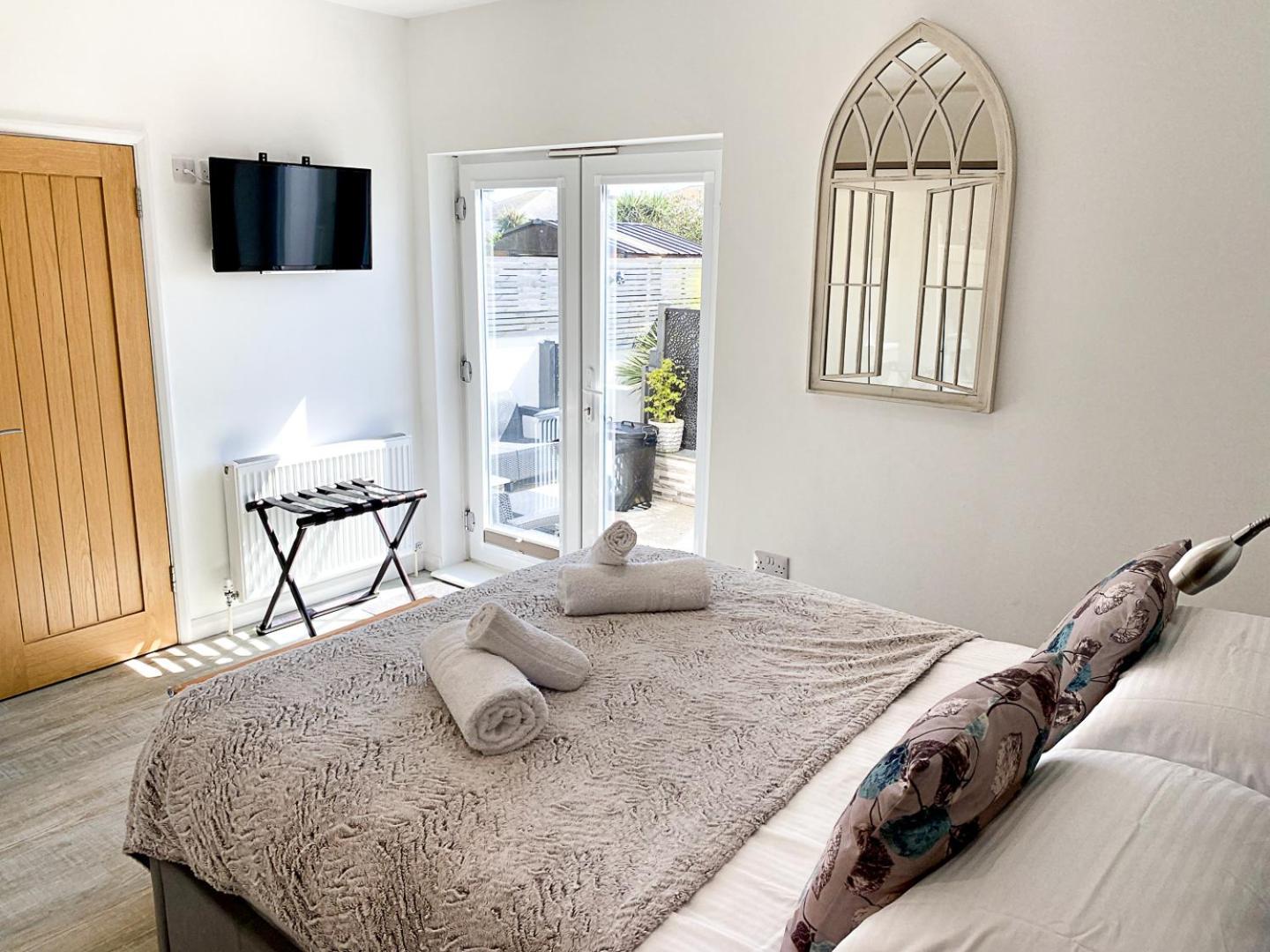 เมดโดว์ วิว อพาร์ตเมนต์ Apartment นิวคีย์ ภายนอก รูปภาพ