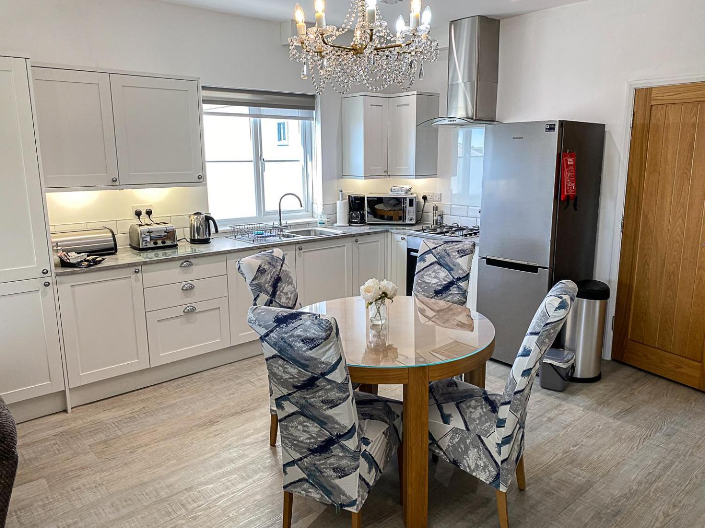 เมดโดว์ วิว อพาร์ตเมนต์ Apartment นิวคีย์ ภายนอก รูปภาพ