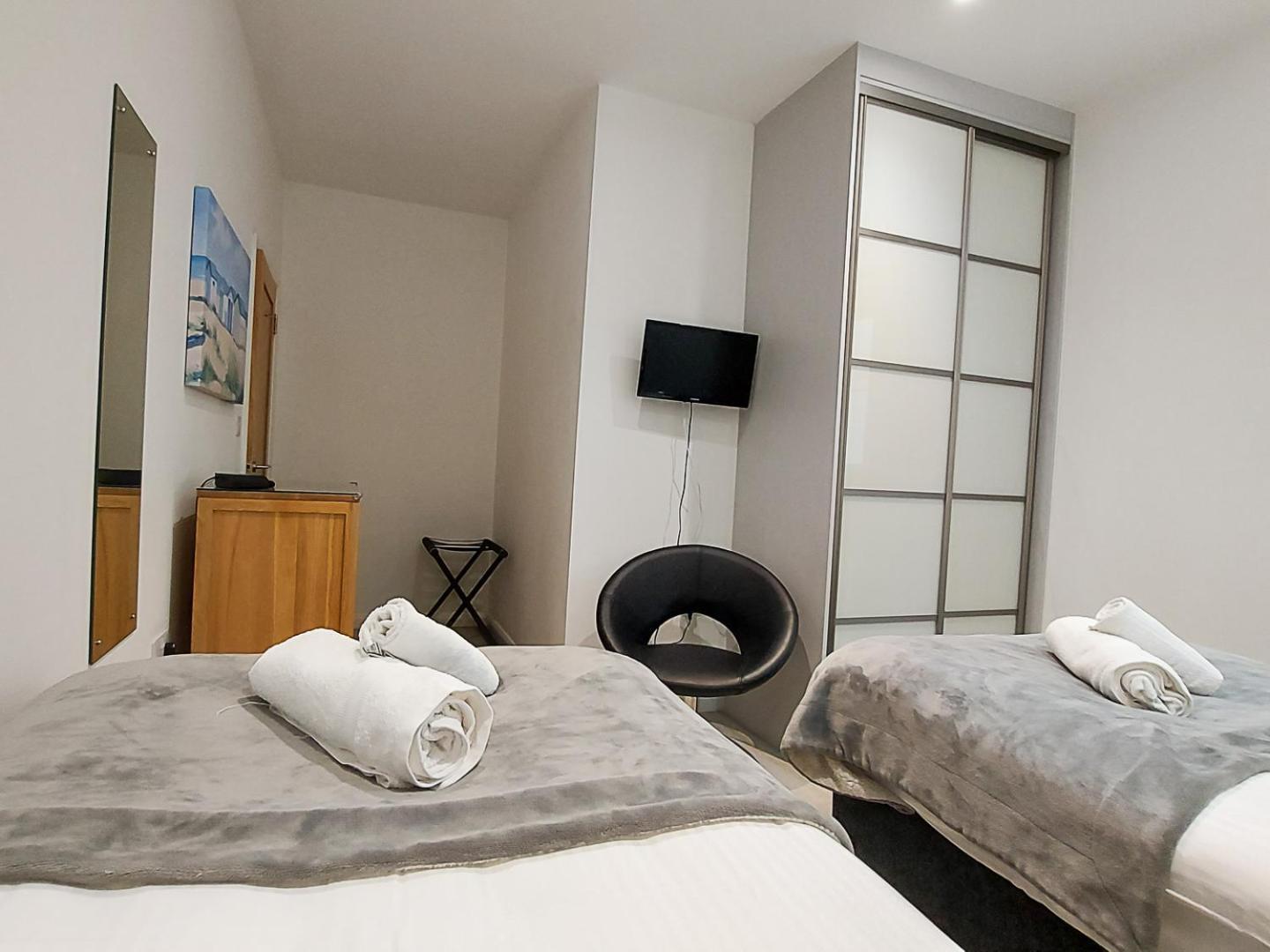 เมดโดว์ วิว อพาร์ตเมนต์ Apartment นิวคีย์ ภายนอก รูปภาพ
