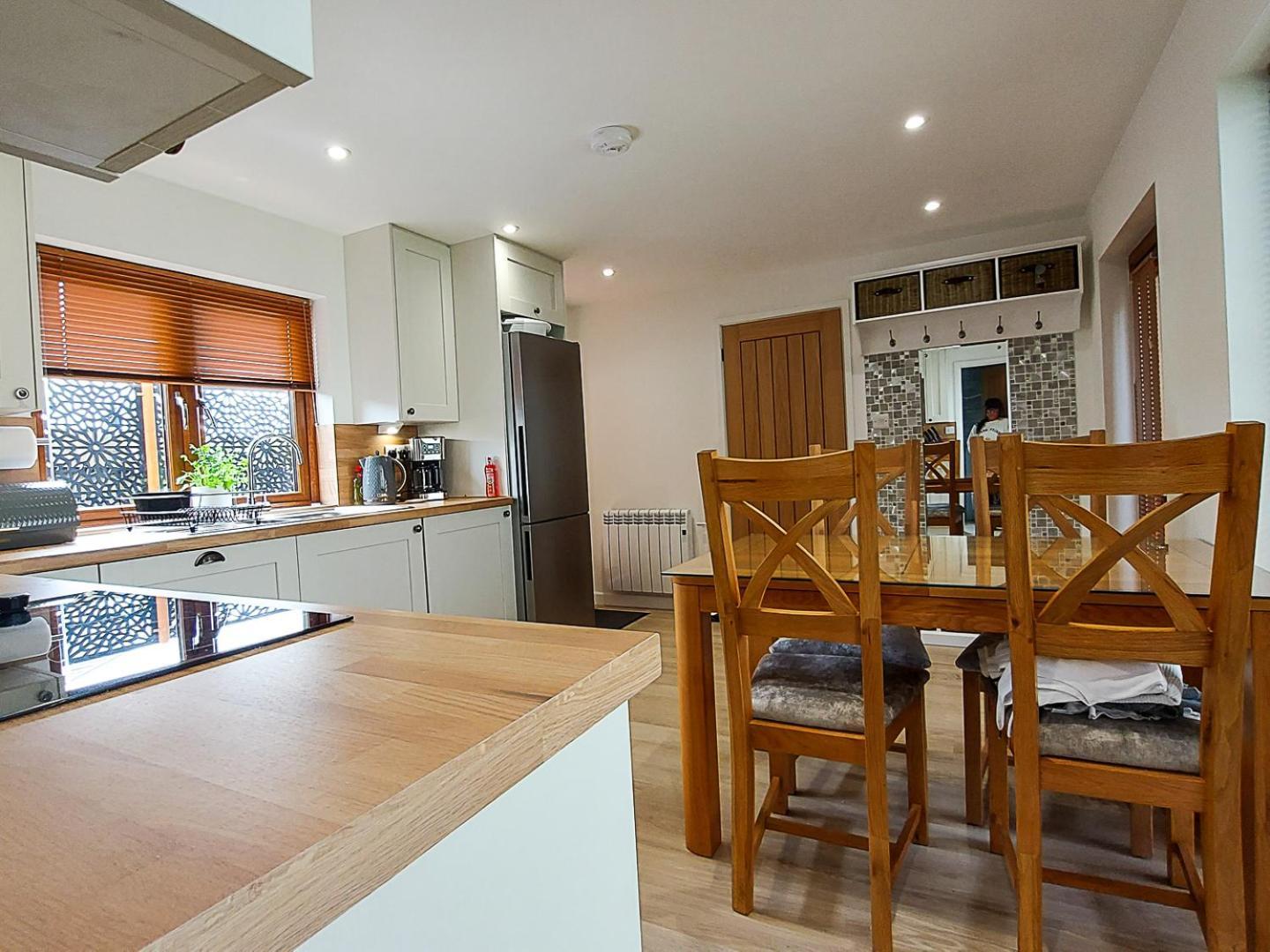 เมดโดว์ วิว อพาร์ตเมนต์ Apartment นิวคีย์ ภายนอก รูปภาพ